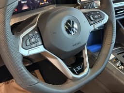 Volkswagen Golf R-Line — фото 16