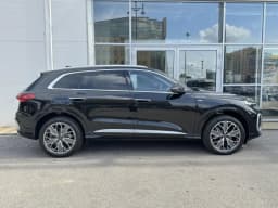Audi Q5L Flagship — фото 5