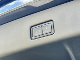 Audi Q5L Flagship — фото 9