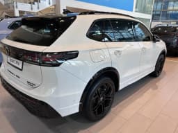 Volkswagen Tiguan L Pro R-Line Premium — фото 5