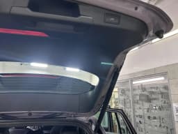 Volkswagen Tiguan L Pro R-Line Premium — фото 6