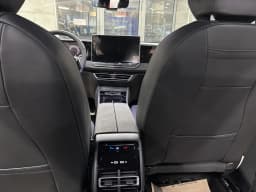 Volkswagen Tiguan L Pro R-Line Premium — фото 8