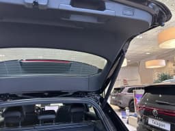 Volkswagen Tiguan L Pro R-Line Premium — фото 16