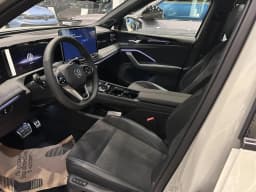 Volkswagen Tiguan L Pro R-Line Premium — фото 19