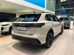Volkswagen Tiguan L Pro R-Line Premium — фото 3